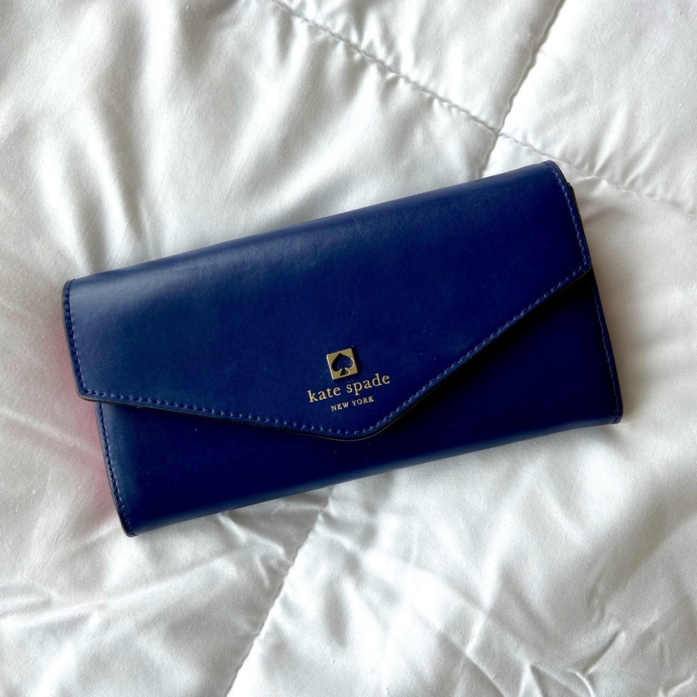 Kate Spade Navy wallet